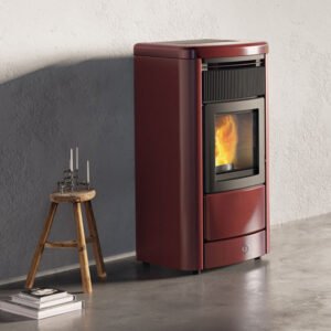 EK63 Monday H 230 Evo wassergeführter Pelletofen bordeaux